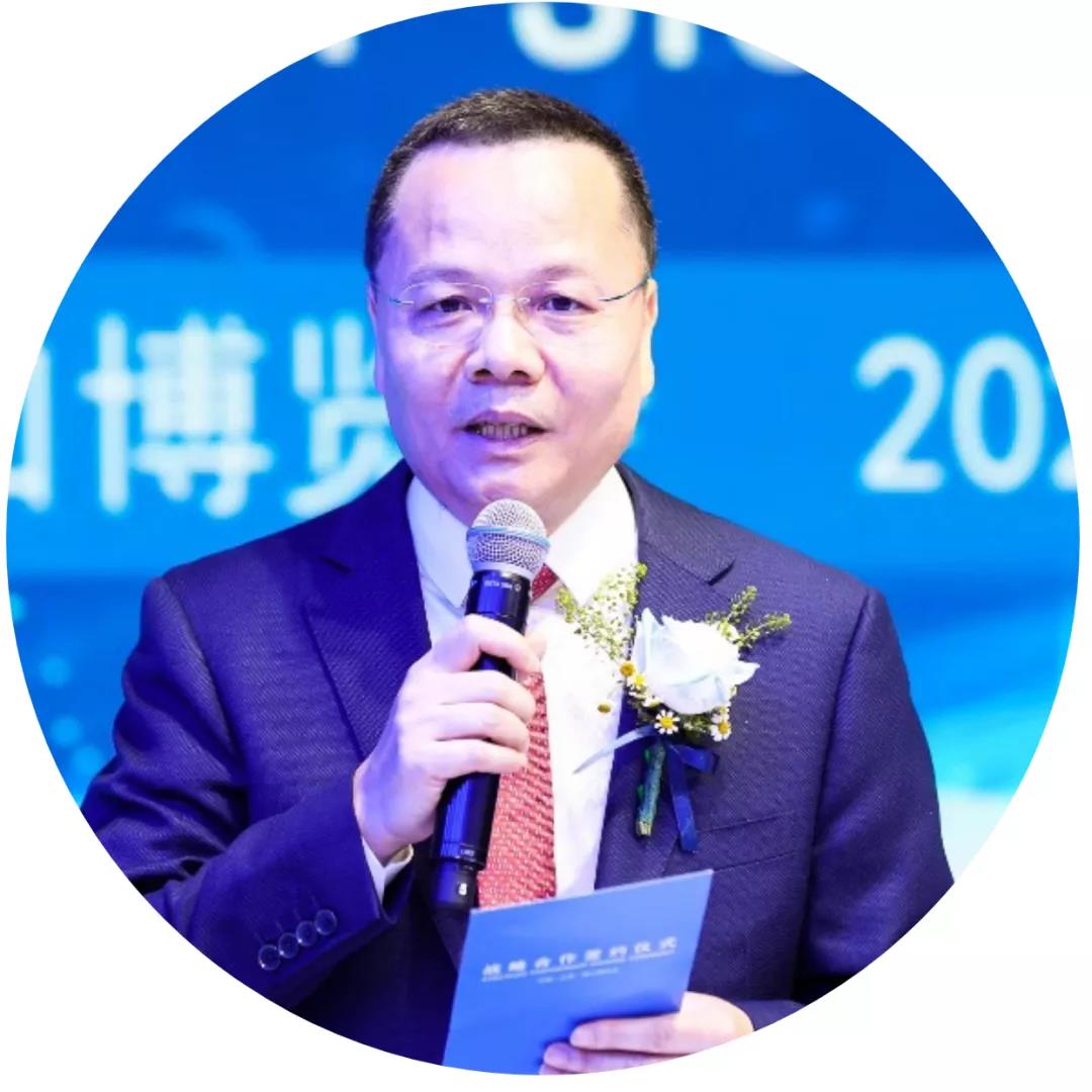 袁健中.jpg 袁健中.jpg